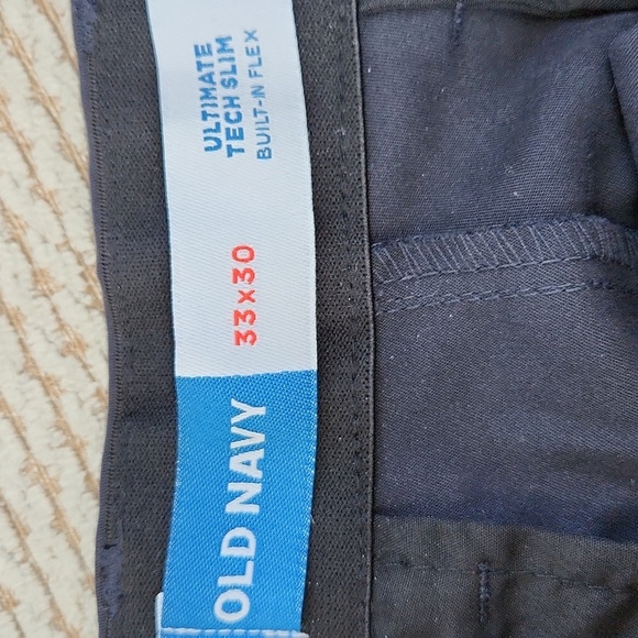 Old Navy Men's Dark Navy Pants, 33x30 - Picture 5 of 5